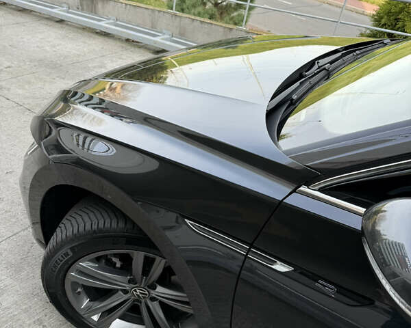 Сірий Фольксваген Arteon, об'ємом двигуна 1.97 л та пробігом 48 тис. км за 45999 $, фото 23 на Automoto.ua