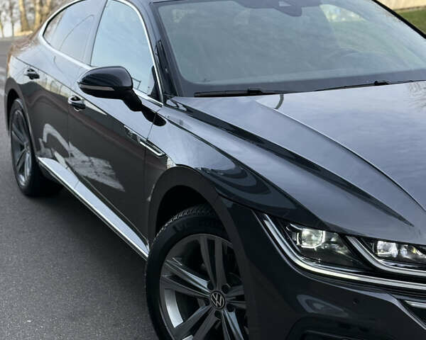 Сірий Фольксваген Arteon, об'ємом двигуна 1.97 л та пробігом 48 тис. км за 45999 $, фото 6 на Automoto.ua