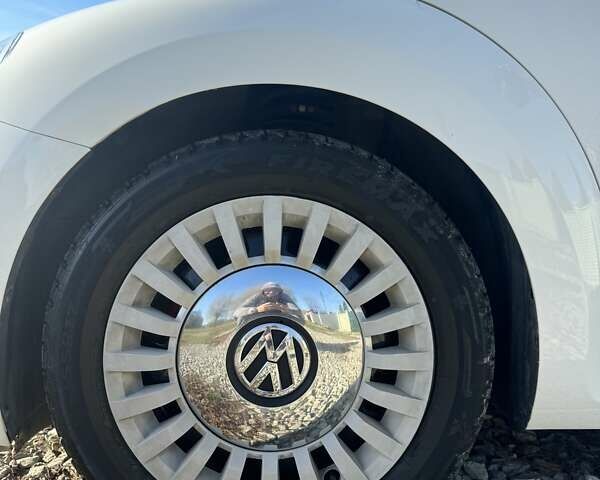 Білий Фольксваген Бітл, об'ємом двигуна 1.98 л та пробігом 115 тис. км за 13750 $, фото 4 на Automoto.ua