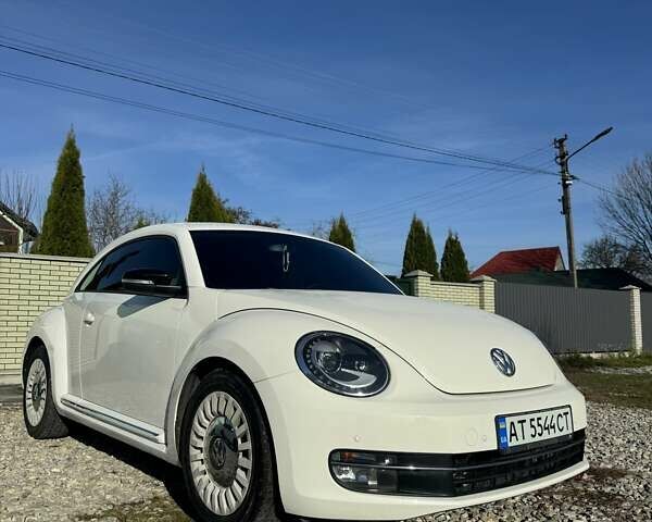 Білий Фольксваген Бітл, об'ємом двигуна 1.98 л та пробігом 115 тис. км за 13750 $, фото 2 на Automoto.ua