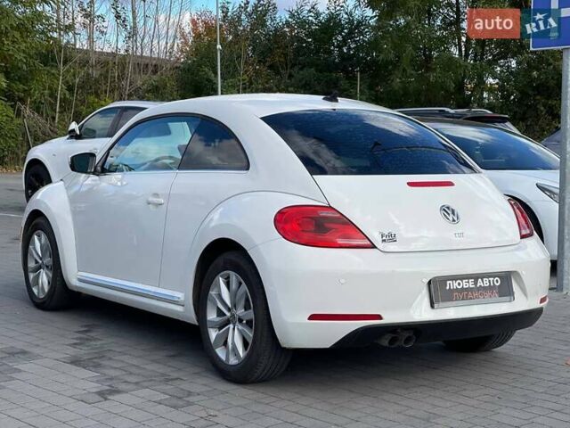 Білий Фольксваген Бітл, об'ємом двигуна 1.97 л та пробігом 121 тис. км за 11900 $, фото 4 на Automoto.ua