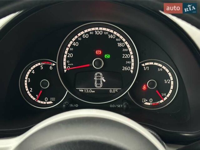 Белый Фольксваген Битл, объемом двигателя 1.97 л и пробегом 232 тыс. км за 9600 $, фото 33 на Automoto.ua