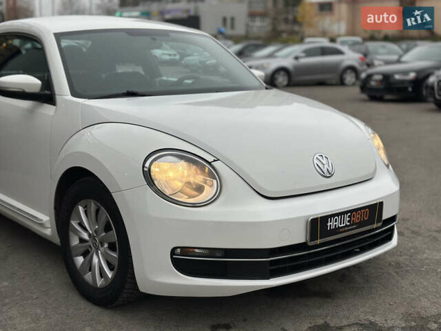Белый Фольксваген Битл, объемом двигателя 1.97 л и пробегом 232 тыс. км за 9600 $, фото 7 на Automoto.ua