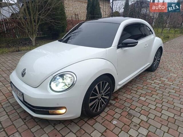 Белый Фольксваген Битл, объемом двигателя 1.6 л и пробегом 147 тыс. км за 9500 $, фото 4 на Automoto.ua