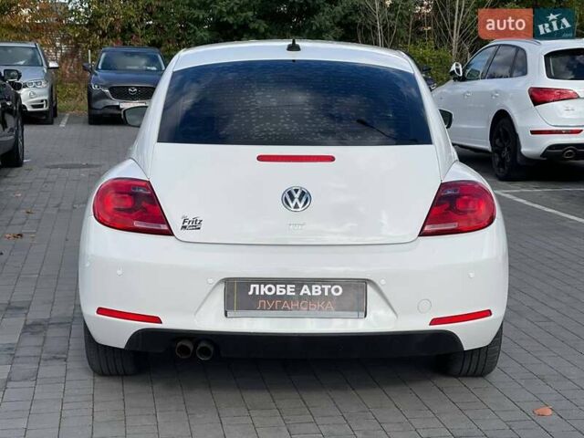 Білий Фольксваген Бітл, об'ємом двигуна 1.97 л та пробігом 121 тис. км за 11900 $, фото 5 на Automoto.ua