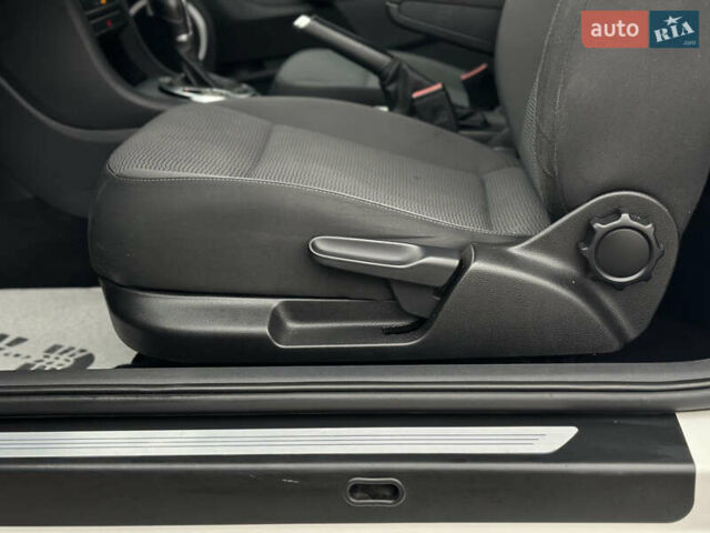 Белый Фольксваген Битл, объемом двигателя 1.97 л и пробегом 232 тыс. км за 9600 $, фото 21 на Automoto.ua