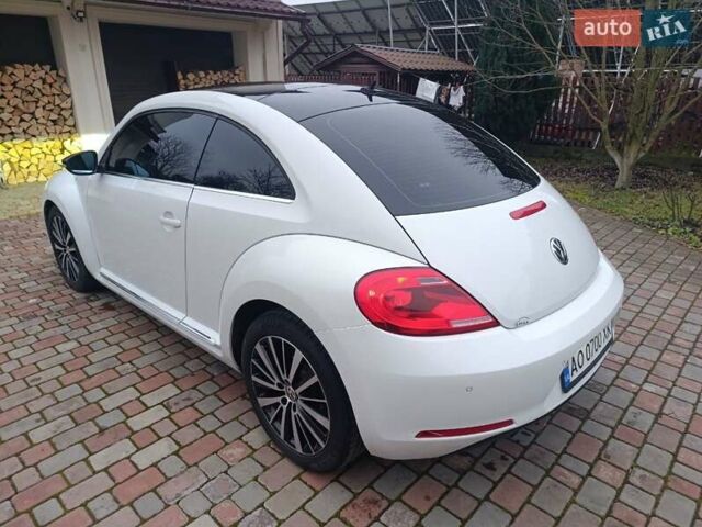 Белый Фольксваген Битл, объемом двигателя 1.6 л и пробегом 147 тыс. км за 9500 $, фото 9 на Automoto.ua