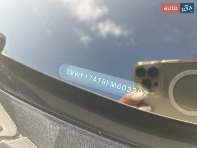 Белый Фольксваген Битл, объемом двигателя 1.8 л и пробегом 65 тыс. км за 15000 $, фото 7 на Automoto.ua