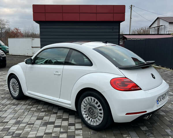 Белый Фольксваген Битл, объемом двигателя 1.8 л и пробегом 174 тыс. км за 11499 $, фото 7 на Automoto.ua