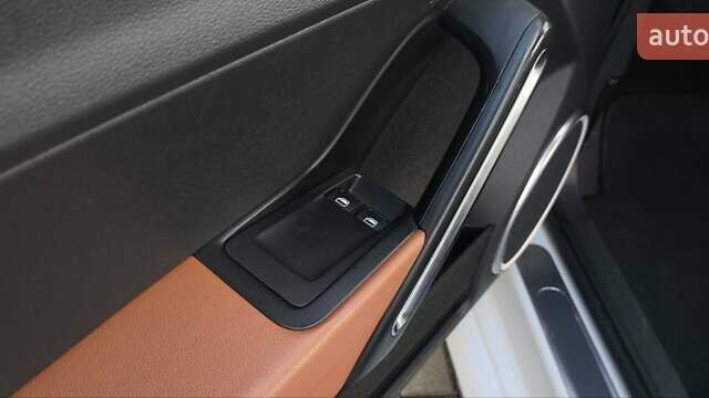 Белый Фольксваген Битл, объемом двигателя 2 л и пробегом 126 тыс. км за 11900 $, фото 19 на Automoto.ua