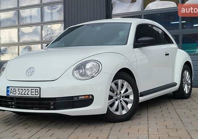 Фольксваген Битл 2015 в Виннице на Automoto.ua Белый Фольксваген Битл, объемом двигателя 1.8 л и пробегом 144 тыс. км за 12222 $, фото 2 на Automoto.ua