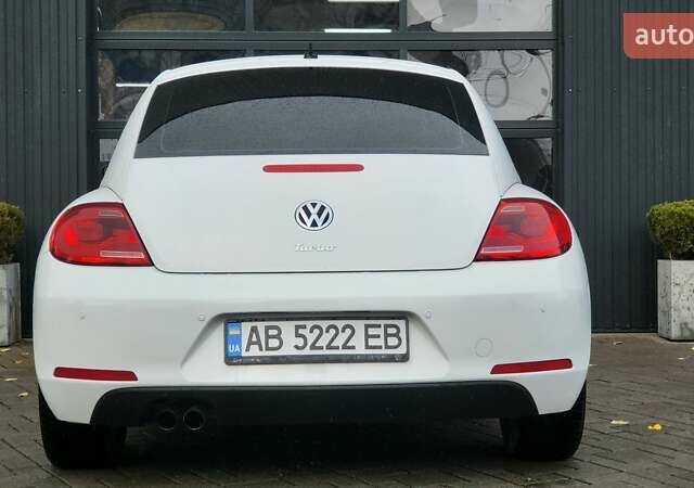 Фольксваген Битл 2015 в Виннице на Automoto.ua Белый Фольксваген Битл, объемом двигателя 1.8 л и пробегом 144 тыс. км за 12222 $, фото 3 на Automoto.ua