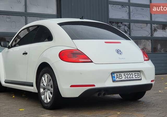 Фольксваген Битл 2015 в Виннице на Automoto.ua Белый Фольксваген Битл, объемом двигателя 1.8 л и пробегом 144 тыс. км за 12222 $, фото 11 на Automoto.ua