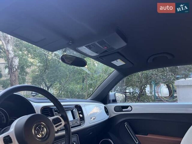 Белый Фольксваген Битл, объемом двигателя 1.78 л и пробегом 125 тыс. км за 10300 $, фото 13 на Automoto.ua