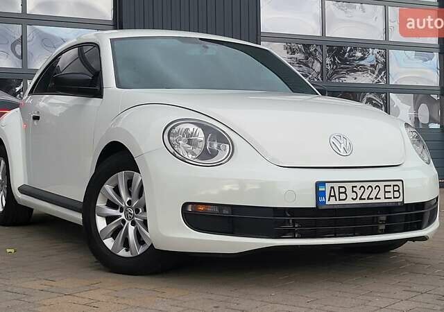 Фольксваген Битл 2015 в Виннице на Automoto.ua Белый Фольксваген Битл, объемом двигателя 1.8 л и пробегом 144 тыс. км за 12222 $, фото 9 на Automoto.ua