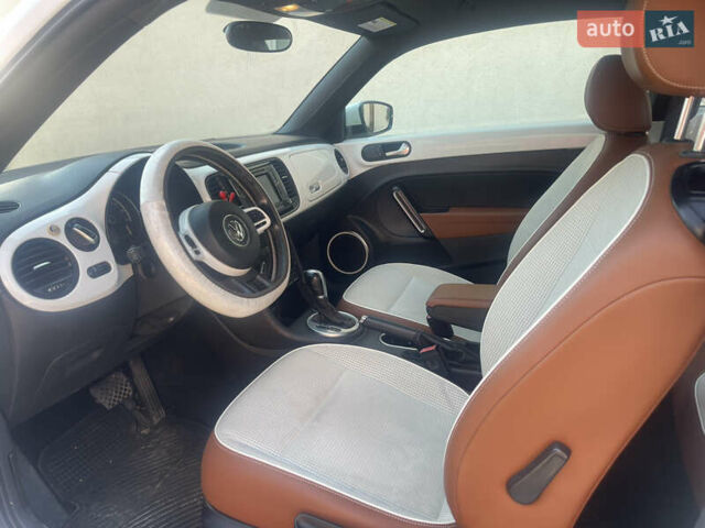 Білий Фольксваген Бітл, об'ємом двигуна 1.8 л та пробігом 99 тис. км за 11800 $, фото 8 на Automoto.ua