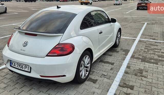 Білий Фольксваген Бітл, об'ємом двигуна 1.8 л та пробігом 160 тис. км за 14100 $, фото 7 на Automoto.ua