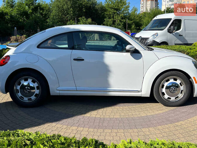 Білий Фольксваген Бітл, об'ємом двигуна 1.8 л та пробігом 88 тис. км за 13350 $, фото 7 на Automoto.ua