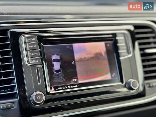 Белый Фольксваген Битл, объемом двигателя 1.8 л и пробегом 113 тыс. км за 11800 $, фото 39 на Automoto.ua