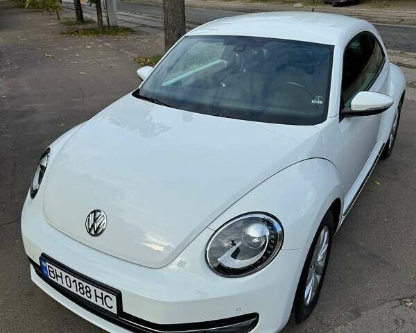 Білий Фольксваген Бітл, об'ємом двигуна 1.39 л та пробігом 65 тис. км за 13500 $, фото 16 на Automoto.ua