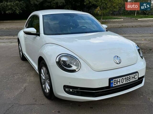 Білий Фольксваген Бітл, об'ємом двигуна 1.39 л та пробігом 65 тис. км за 13500 $, фото 17 на Automoto.ua