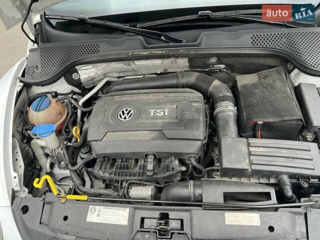 Белый Фольксваген Битл, объемом двигателя 1.8 л и пробегом 107 тыс. км за 12499 $, фото 9 на Automoto.ua