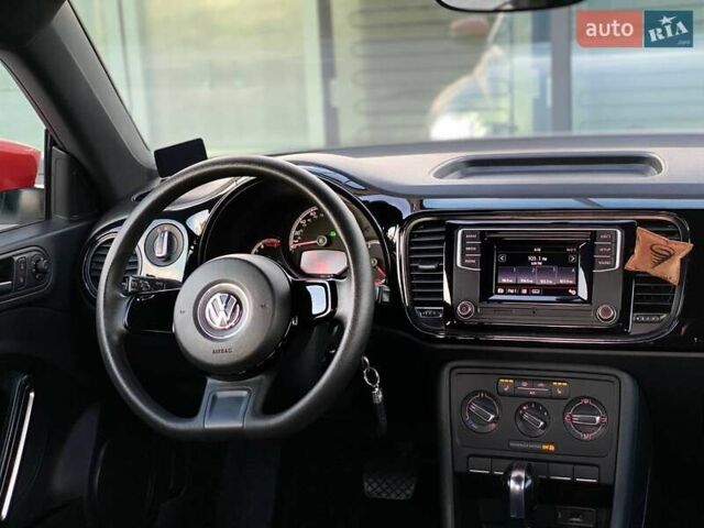 Белый Фольксваген Битл, объемом двигателя 1.8 л и пробегом 121 тыс. км за 11990 $, фото 37 на Automoto.ua