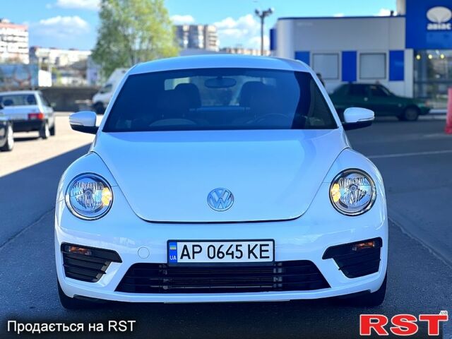 Белый Фольксваген Битл, объемом двигателя 1.8 л и пробегом 140 тыс. км за 13999 $, фото 2 на Automoto.ua