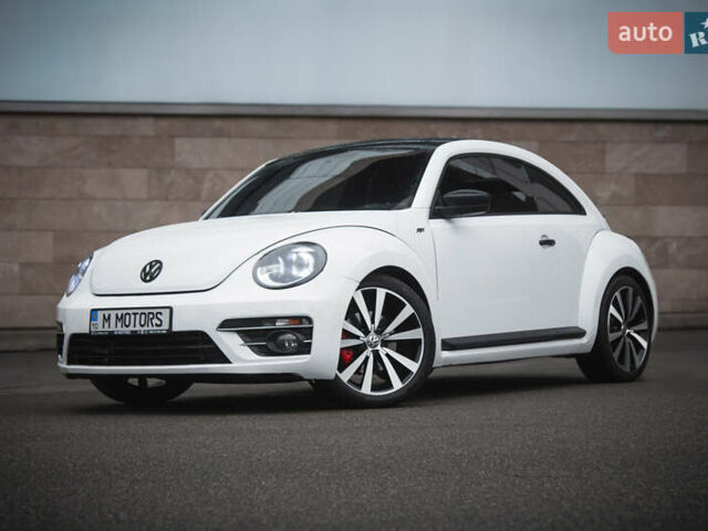 Білий Фольксваген Бітл, об'ємом двигуна 1.98 л та пробігом 126 тис. км за 12900 $, фото 6 на Automoto.ua