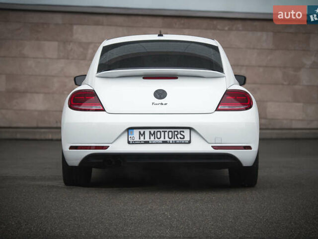 Білий Фольксваген Бітл, об'ємом двигуна 1.98 л та пробігом 126 тис. км за 12900 $, фото 4 на Automoto.ua