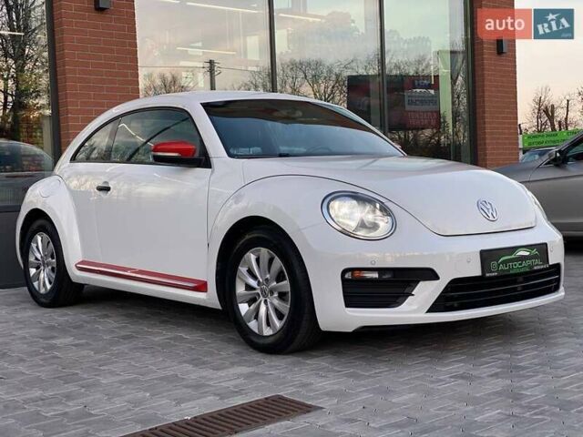 Белый Фольксваген Битл, объемом двигателя 1.8 л и пробегом 121 тыс. км за 11990 $, фото 7 на Automoto.ua