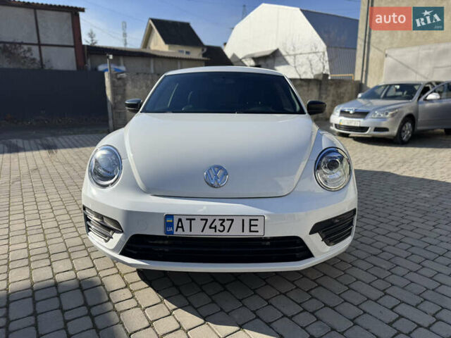 Белый Фольксваген Битл, объемом двигателя 1.98 л и пробегом 100 тыс. км за 12900 $, фото 7 на Automoto.ua