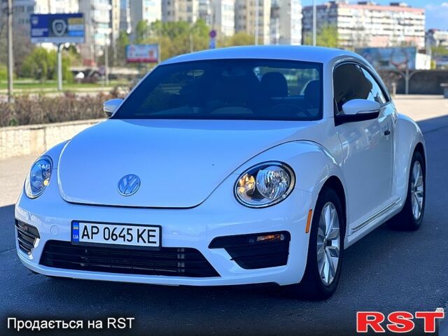 Белый Фольксваген Битл, объемом двигателя 1.8 л и пробегом 140 тыс. км за 13999 $, фото 1 на Automoto.ua