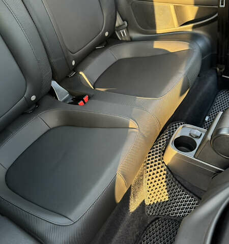 Білий Фольксваген Бітл, об'ємом двигуна 1.98 л та пробігом 107 тис. км за 16000 $, фото 9 на Automoto.ua