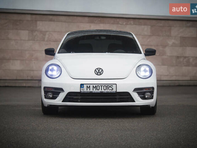 Білий Фольксваген Бітл, об'ємом двигуна 1.98 л та пробігом 126 тис. км за 12900 $, фото 7 на Automoto.ua