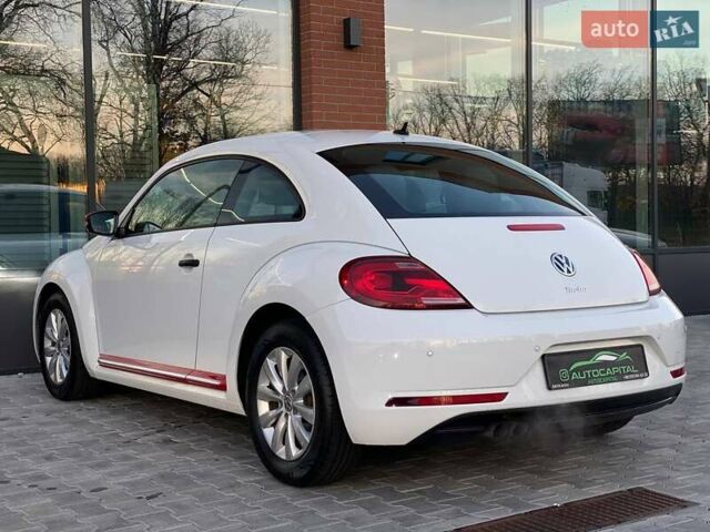 Белый Фольксваген Битл, объемом двигателя 1.8 л и пробегом 121 тыс. км за 11990 $, фото 11 на Automoto.ua