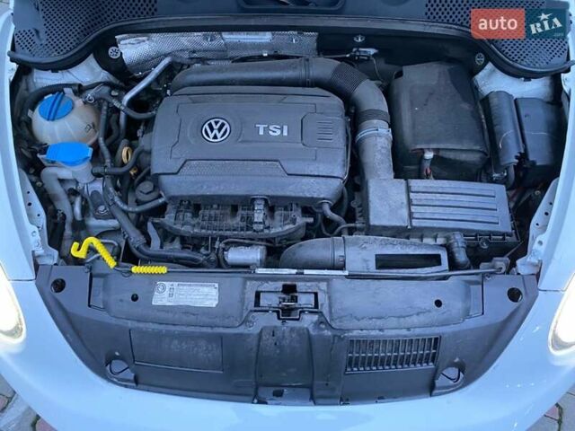 Білий Фольксваген Бітл, об'ємом двигуна 1.8 л та пробігом 107 тис. км за 10750 $, фото 14 на Automoto.ua