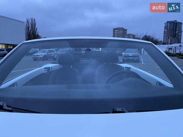 Білий Фольксваген Бітл, об'ємом двигуна 1.8 л та пробігом 107 тис. км за 10750 $, фото 27 на Automoto.ua