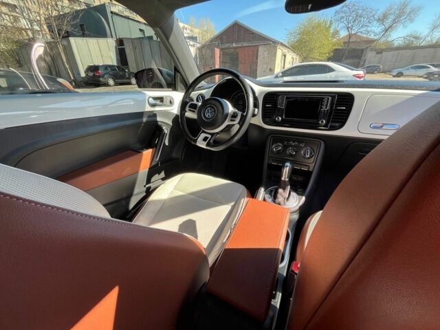 Белый Фольксваген Битл, объемом двигателя 0 л и пробегом 131 тыс. км за 13500 $, фото 11 на Automoto.ua