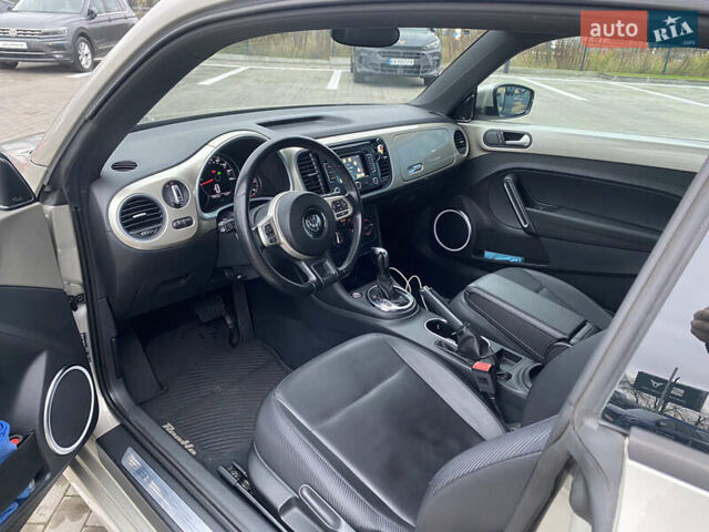 Бежевый Фольксваген Битл, объемом двигателя 2.48 л и пробегом 119 тыс. км за 11000 $, фото 6 на Automoto.ua