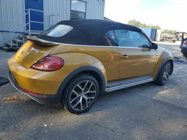 Бежевий Фольксваген Бітл, об'ємом двигуна 1.8 л та пробігом 153 тис. км за 2500 $, фото 2 на Automoto.ua