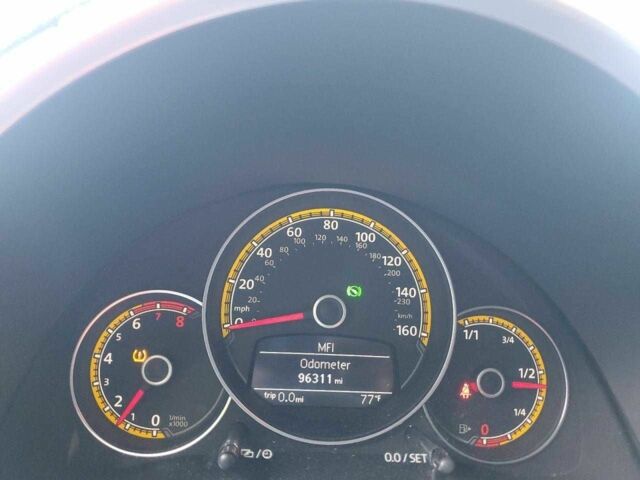 Бежевий Фольксваген Бітл, об'ємом двигуна 1.8 л та пробігом 153 тис. км за 2500 $, фото 8 на Automoto.ua