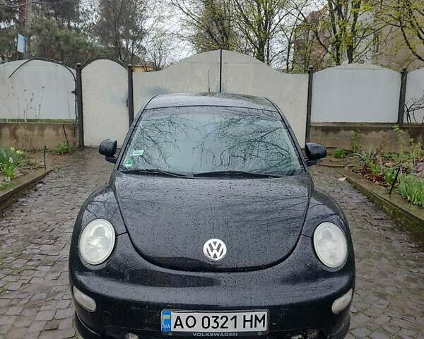 Черный Фольксваген Битл, объемом двигателя 2 л и пробегом 230 тыс. км за 4100 $, фото 6 на Automoto.ua