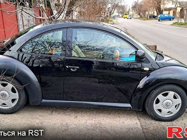 Черный Фольксваген Битл, объемом двигателя 2 л и пробегом 225 тыс. км за 3200 $, фото 4 на Automoto.ua