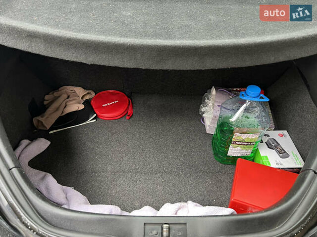 Черный Фольксваген Битл, объемом двигателя 2 л и пробегом 248 тыс. км за 4000 $, фото 8 на Automoto.ua