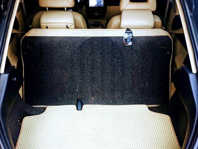 Черный Фольксваген Битл, объемом двигателя 1.9 л и пробегом 333 тыс. км за 5000 $, фото 7 на Automoto.ua