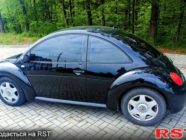 Черный Фольксваген Битл, объемом двигателя 1.9 л и пробегом 333 тыс. км за 5000 $, фото 5 на Automoto.ua