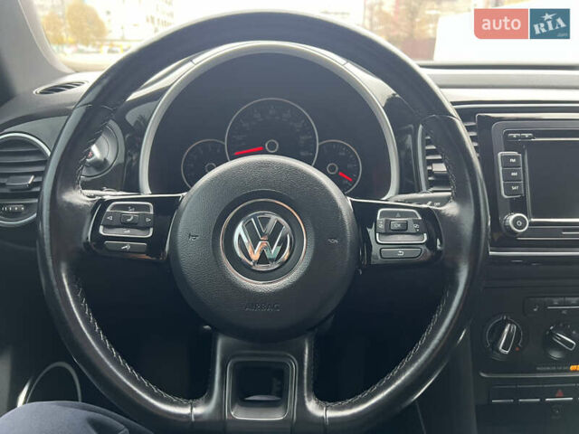 Черный Фольксваген Битл, объемом двигателя 2.48 л и пробегом 137 тыс. км за 8900 $, фото 24 на Automoto.ua