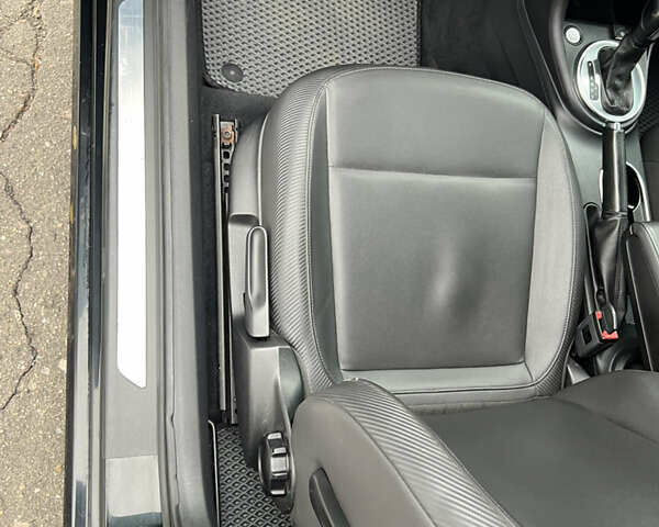 Черный Фольксваген Битл, объемом двигателя 2.48 л и пробегом 137 тыс. км за 8900 $, фото 18 на Automoto.ua