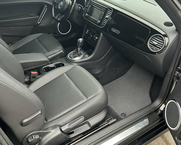 Черный Фольксваген Битл, объемом двигателя 2.48 л и пробегом 137 тыс. км за 8900 $, фото 20 на Automoto.ua